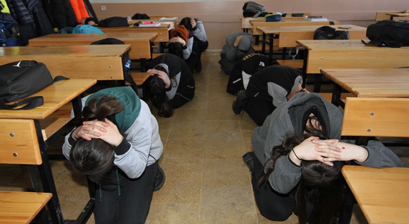 Erzurum'da Öğrencilere Afet Eğitimi