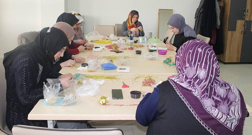 Kadınlar Üretimde