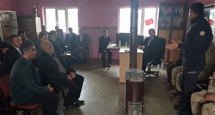 Kaymakam Halk Günü Yaptı