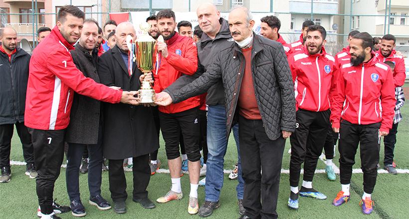 Şampiyon Palandöken Belediyespor