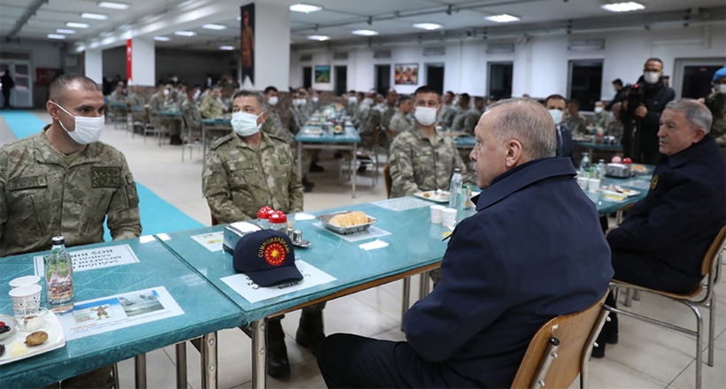 Mehmetçikle Sürpriz İftar