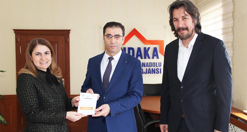 100 Kişi İşe Kavuştu