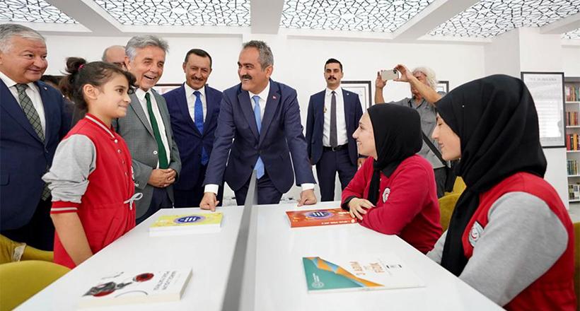 Hedef Yüz Milyon Kitap