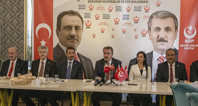 Destici: Aklınızı Başınıza Alın!