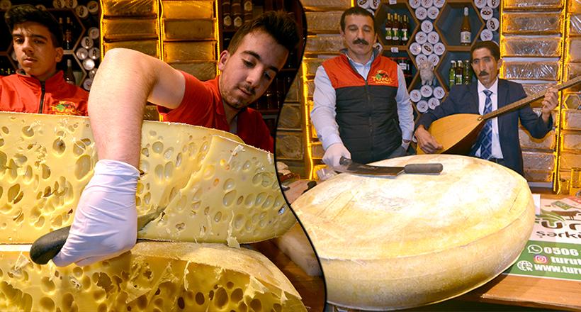 Peynirin Kralı Türkülerle Satışa Sunuldu