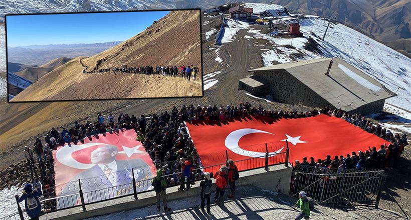 Cumhuriyet İçin Tırmandılar