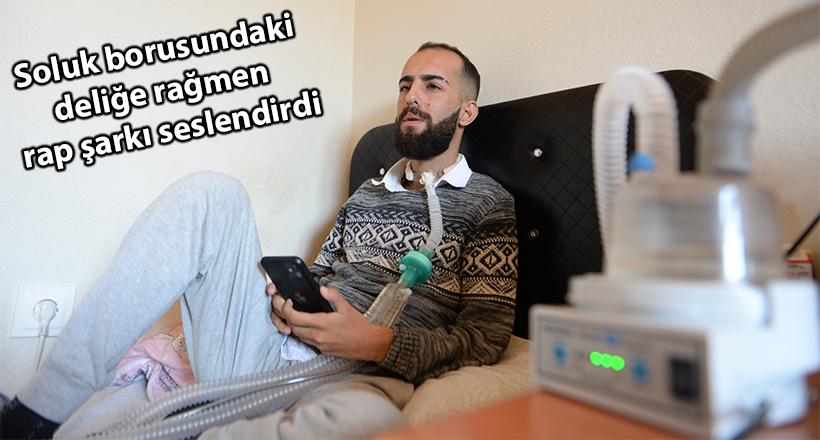 Şarkılarla Hayata Bağlandı