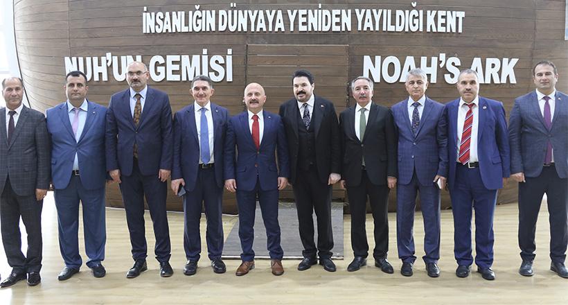 Nuh’un Gemisi İstanbul’a Geldi