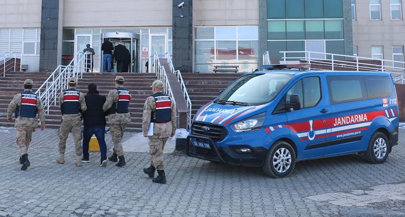 JASAT firari hırsızı yakaladı