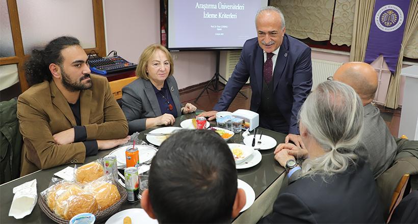 Akademik çalışmalar çok önemli