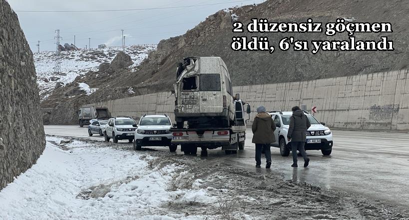 Polisten kaçarken kaza yaptılar