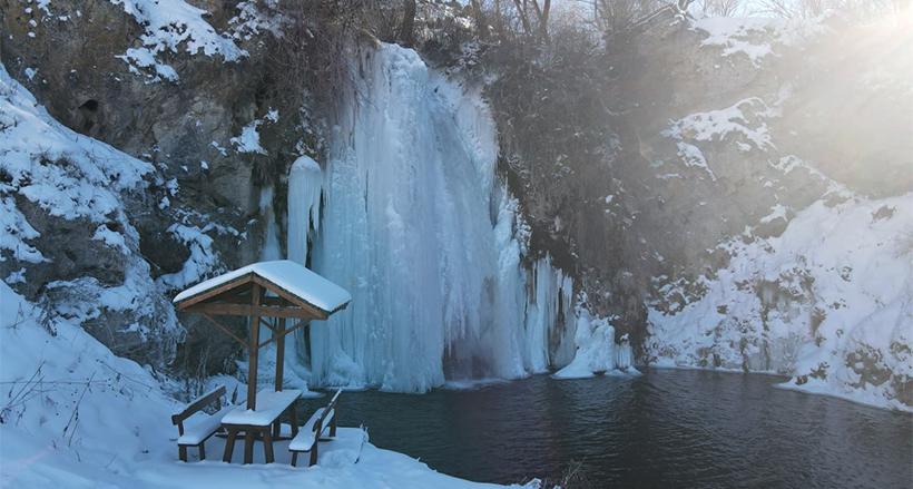 Sarkıtların boyu 15 metreyi aştı