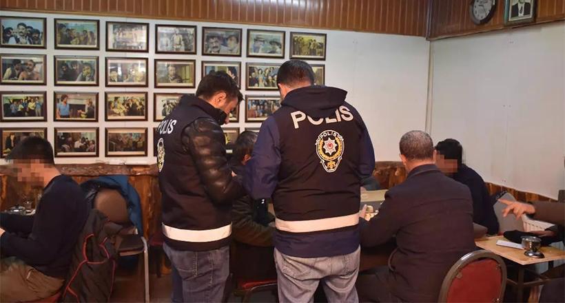Kumarhanelere baskın!