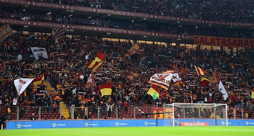 Kadıköy Cimbomlulara yasak!