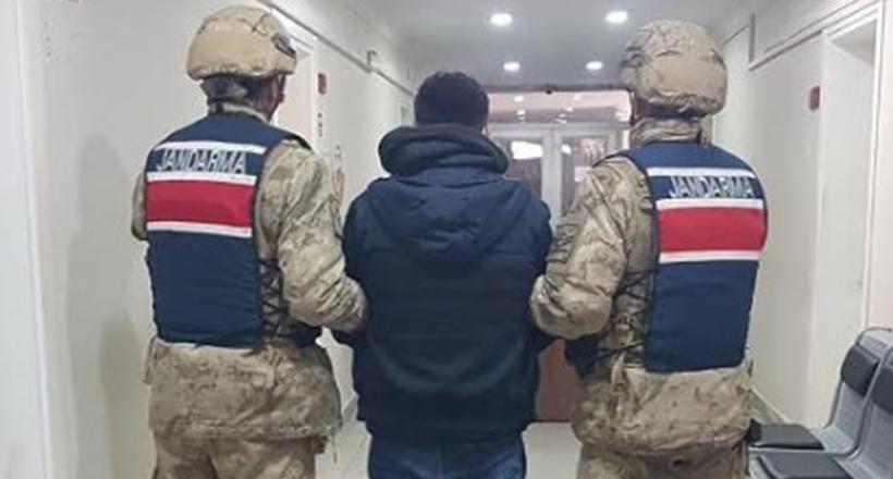 Jandarmayı kandıramadı