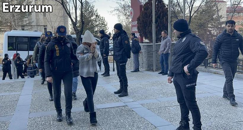 Depremzedeleri dolandıranlar tutuklandı
