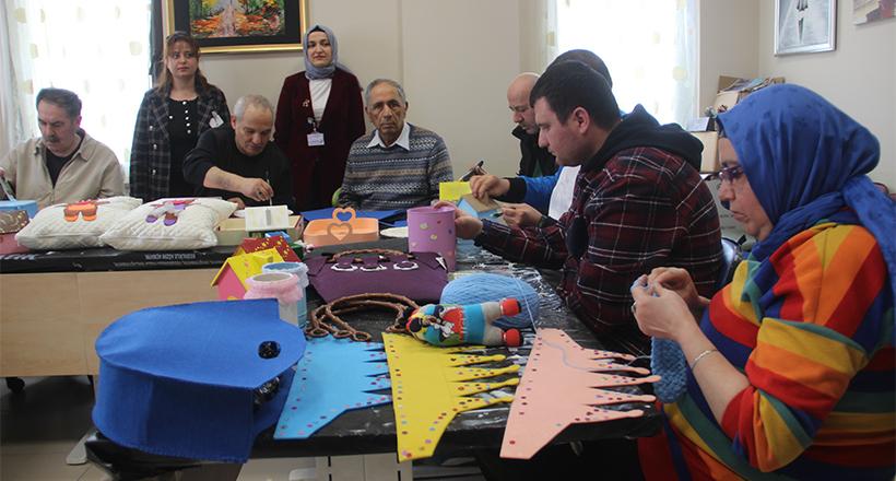 Toplum Ruh Sağlığı hastalarından yardım