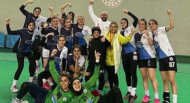ASP’nin kızlarının gözü Play-Off’ta
