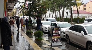 Beşik gibi sallandı!