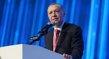 Cumhurbaşkanı Erdoğan müjdeleri peş peşe duyurdu! AK Parti seçim beyannamesi açıklandı