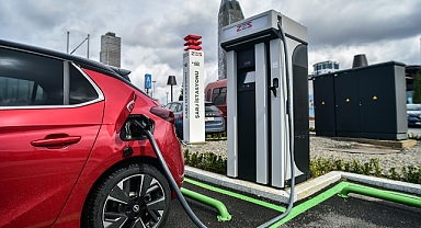Elektrikli otomobile geçiş hızlandı