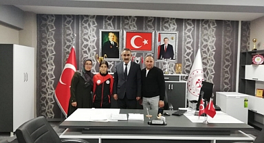 Güreşin sultanı Aleyna Türkiye’yi temsil edecek