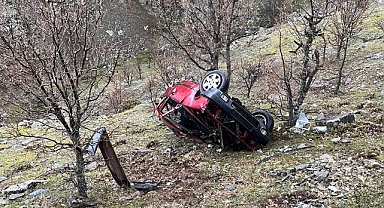 Bir gecede 3 ayrı trafik kazası: Korkunç kaza 2 aylık bebeği ailesinden ayırdı
