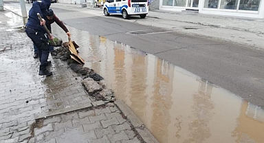 Polisin örnek davranışı yürekleri ısıttı