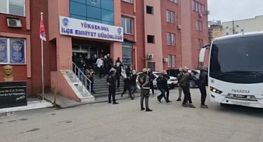 Polisle çatışan eylemcilere dev operasyon: 15 gözaltı