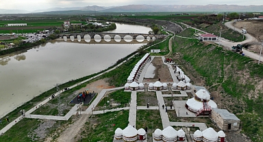 Sultan Alparslan'ın diyarında turizm şahlandı