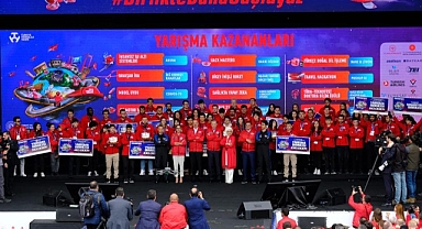 TÜBA Teknofest Doktora Bilim Ödülüne Dr. Sümeyye Ulaş layık görüldü   