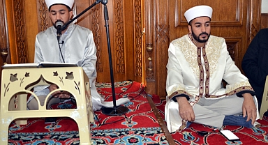 Ünlü hafızlardan Kur'an ziyafeti