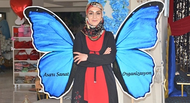 10 parmağında 35 marifet bulunan iş kadını Hancı 5 bine yakın öğrenci yetiştirdi