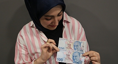 100 lirayı, 100 bin liradan satıyor