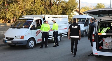 29 araç sürücüsüne 65 bin 667 lira ceza