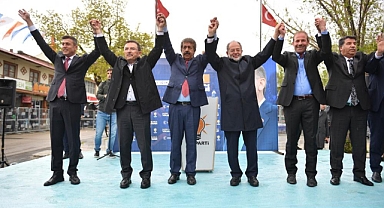 Ak Parti’den Hınıs çıkarması