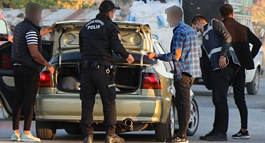 Aranan 38 kişi yakalandı