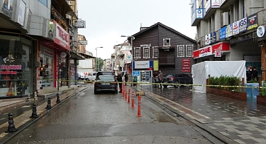 Arıza için çıktığı telefon direğinden düştü