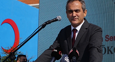 Bakan Özer'den rehber öğretmenlere müjde!
