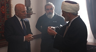 Başkan Sekmen film setinde