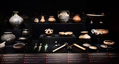 Binlerce ünik eseriyle geçmişe ışık tutuyor