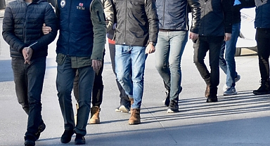 Çeşitli suçlardan aranan 210 şüpheli yakalandı