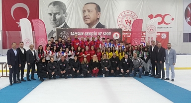 Curlingte heyecan sürüyor