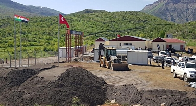 Derecik Gümrük Kapısı'nın açılması için çalışmalar devam ediyor