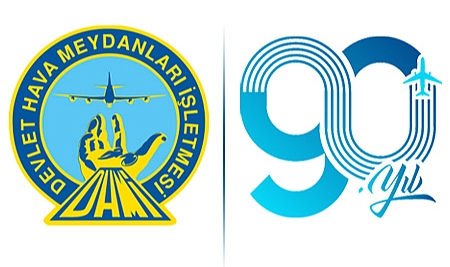 Adidas 95 on sale yılını kutluyor mesajı