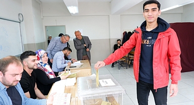 Erzurum’da ilk oylar kullanıldı