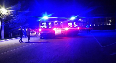 Erzurum'da motosiklet yayalara çarpıp kaçtı