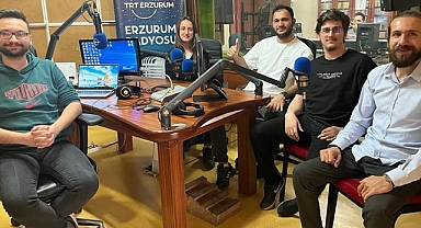 ETÜ’lü Öğrenciler TRT Erzurum Radyosuna konuk oldu
