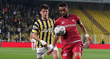 Final Gürsel Aksel’de