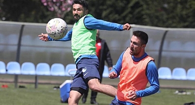 Futbolculara nefes aldırmıyor!